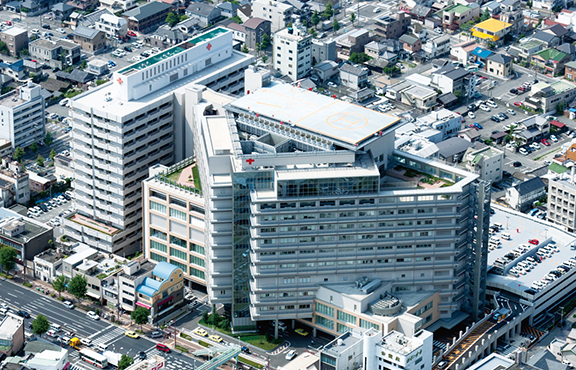 写真：日本赤十字社和歌山医療センター（和歌山・和歌山市）